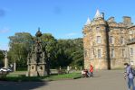 PICTURES/Edinbugh -Palace of Holyroodhouse & Holyrood Abbey/t_P1270675.JPG